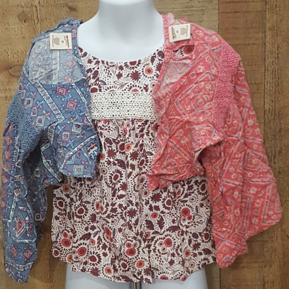 Set of 3 Arizona flowy tops size 4T